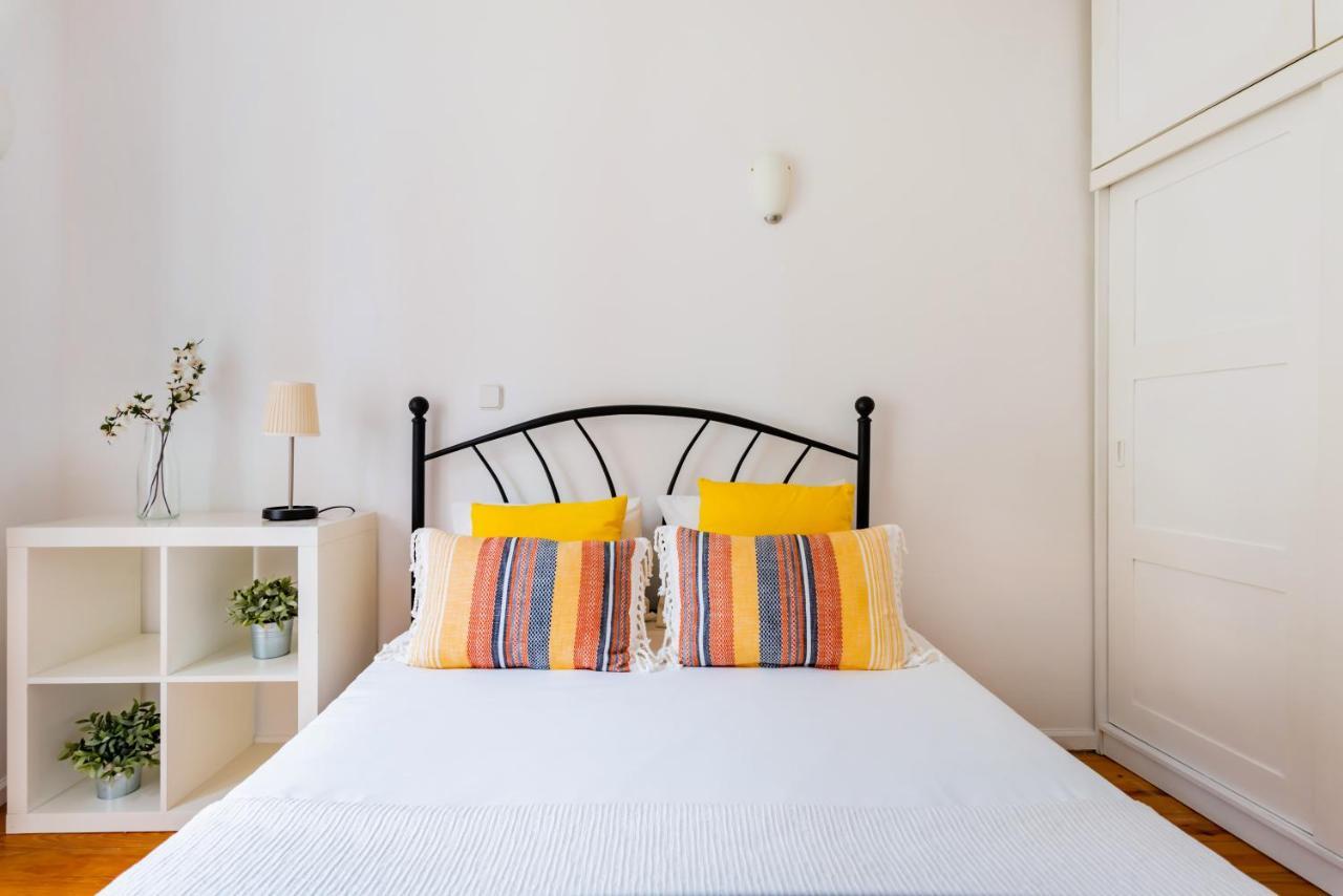 2Br At Chiado Historical Heart Of Lisbon Appartement Buitenkant foto